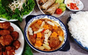 food tour đêm Hà Nội