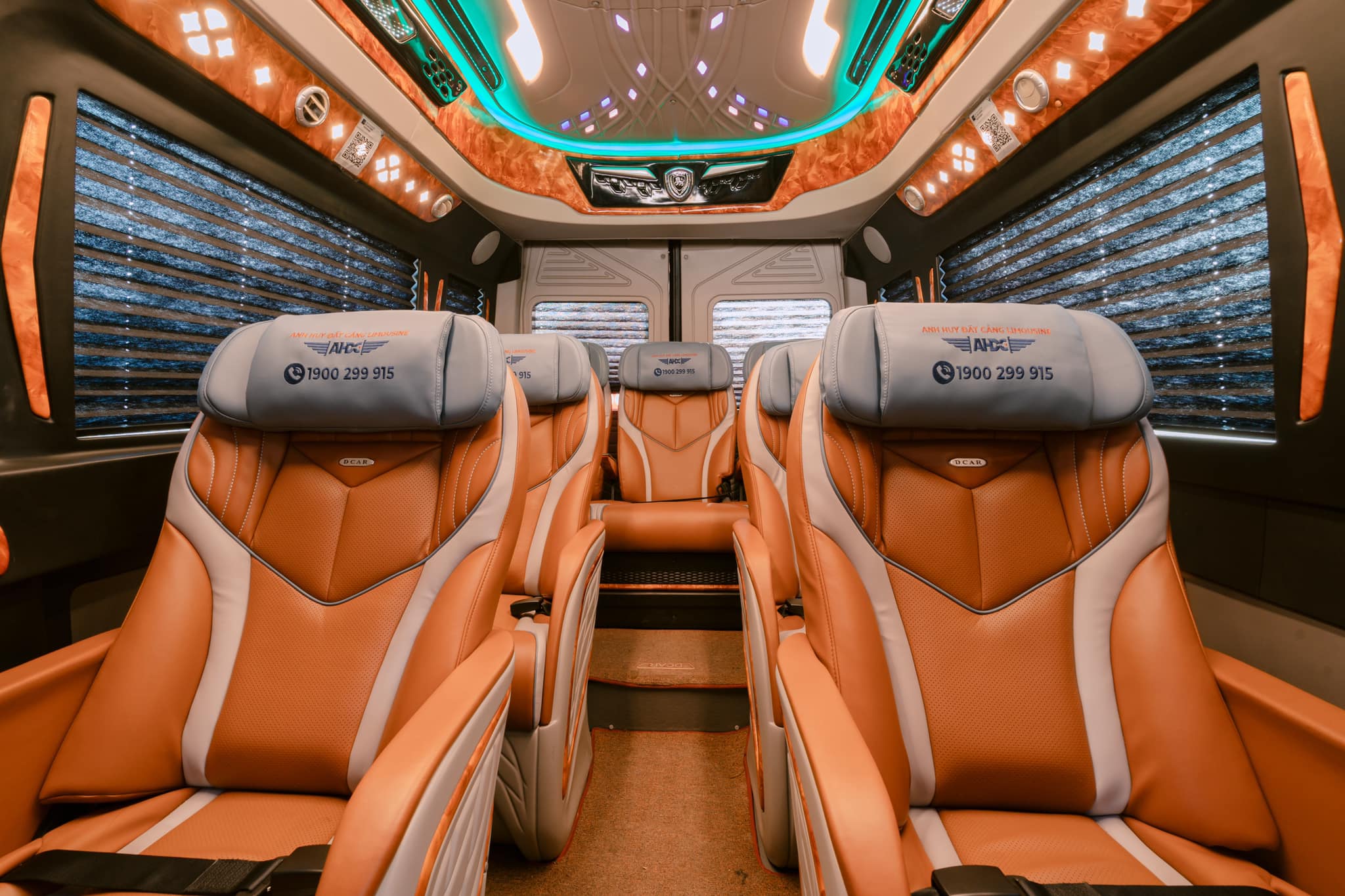 Trải Nghiệm Trên Xe limousine Anh Huy Đất Cảng